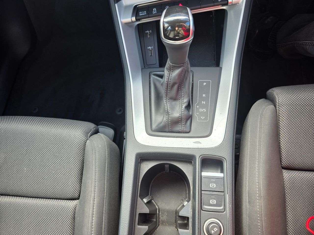 2021 AUDI Q3 2021 AUDI Q3