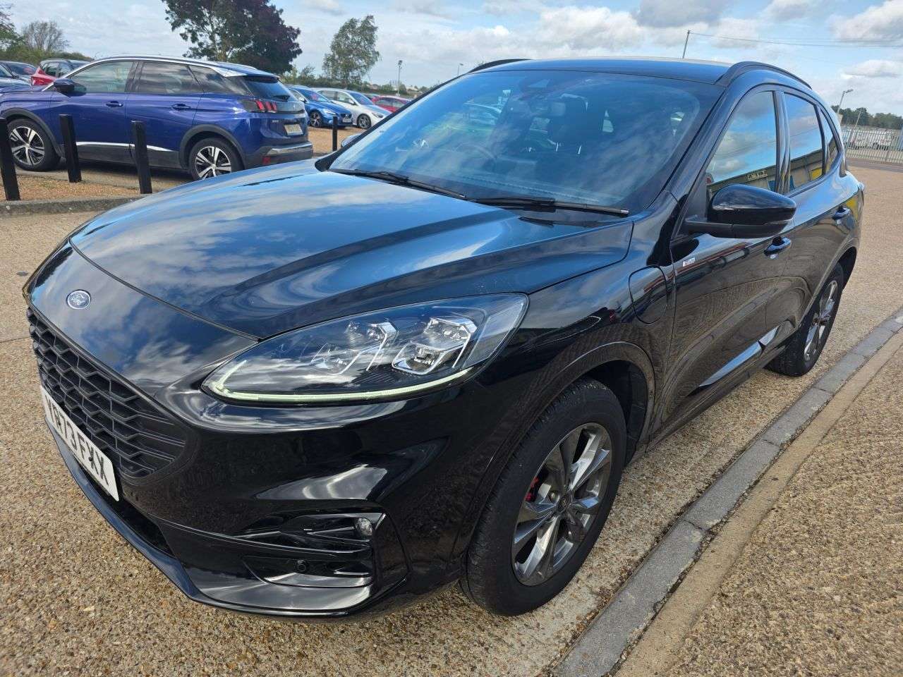 A 2023 FORD KUGA 2.5 Duratec 14.4kWh ST-Line Edition SUV 5dr Petrol Plug-in Hybrid CVT Euro A 2023 FORD KUGA 2.5 Duratec 14.4kWh ST-Line Edition SUV 5dr Petrol Plug-in Hybrid CVT Euro