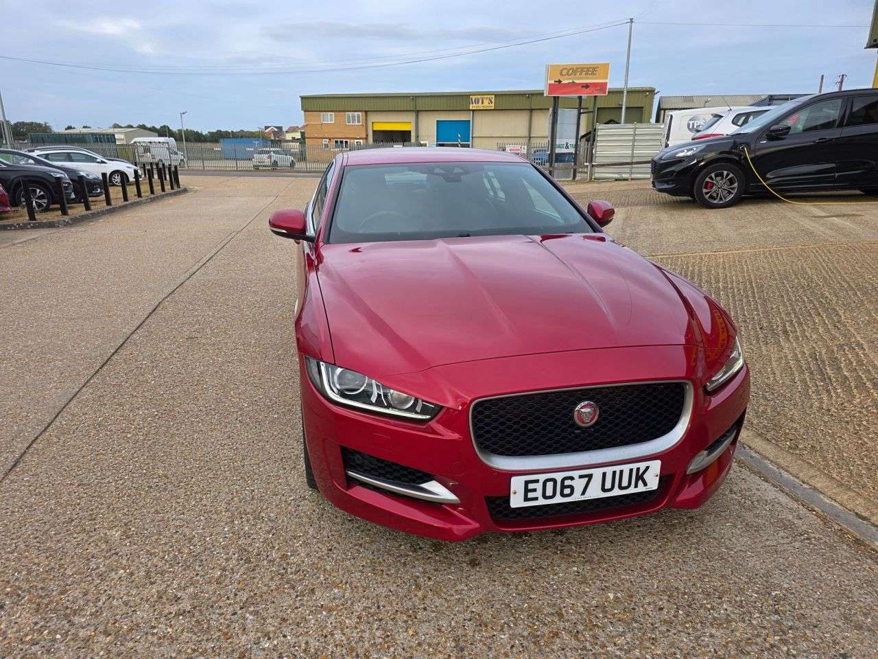 2017 JAGUAR XE 2017 JAGUAR XE
