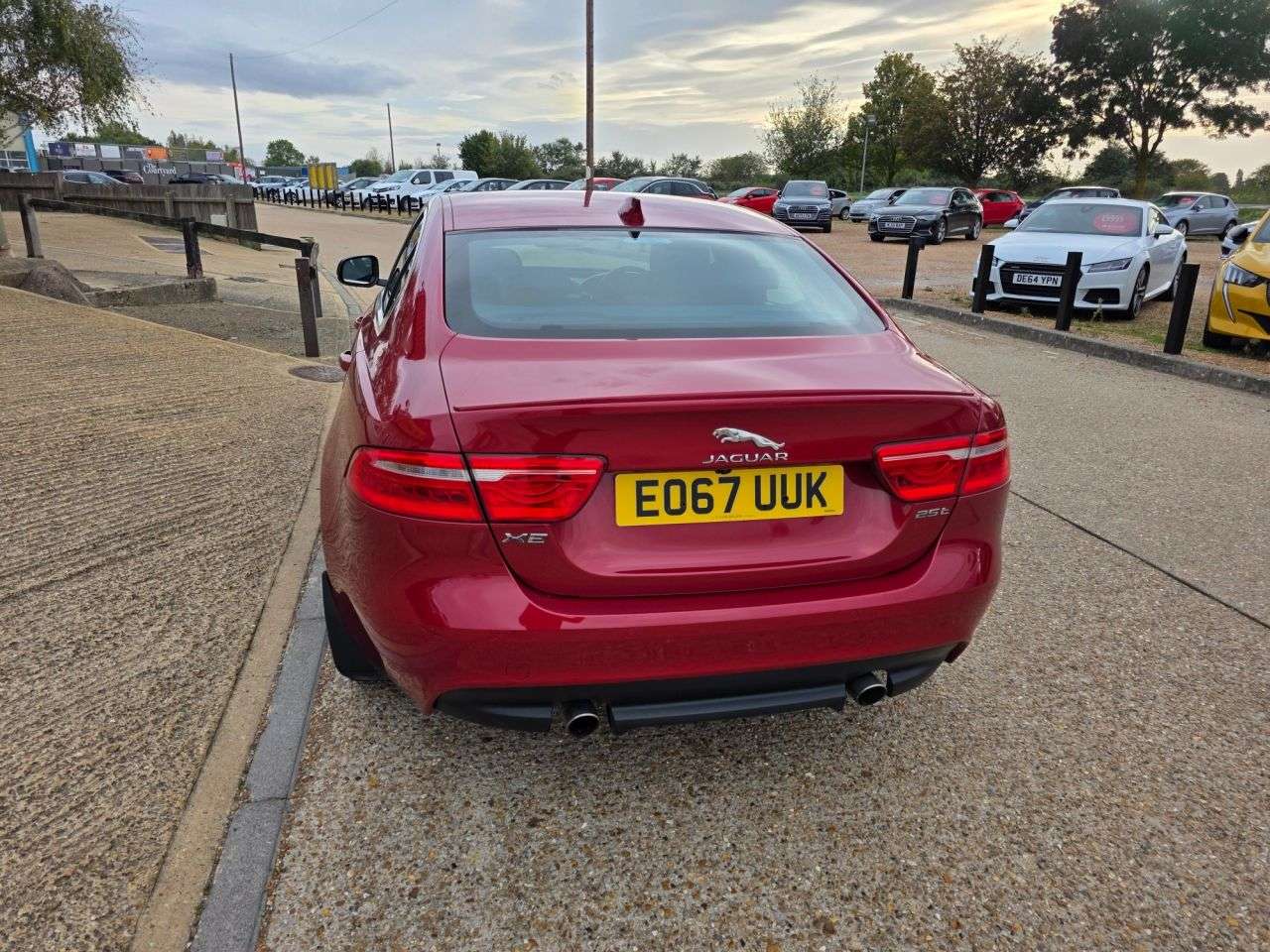 2017 JAGUAR XE 2017 JAGUAR XE