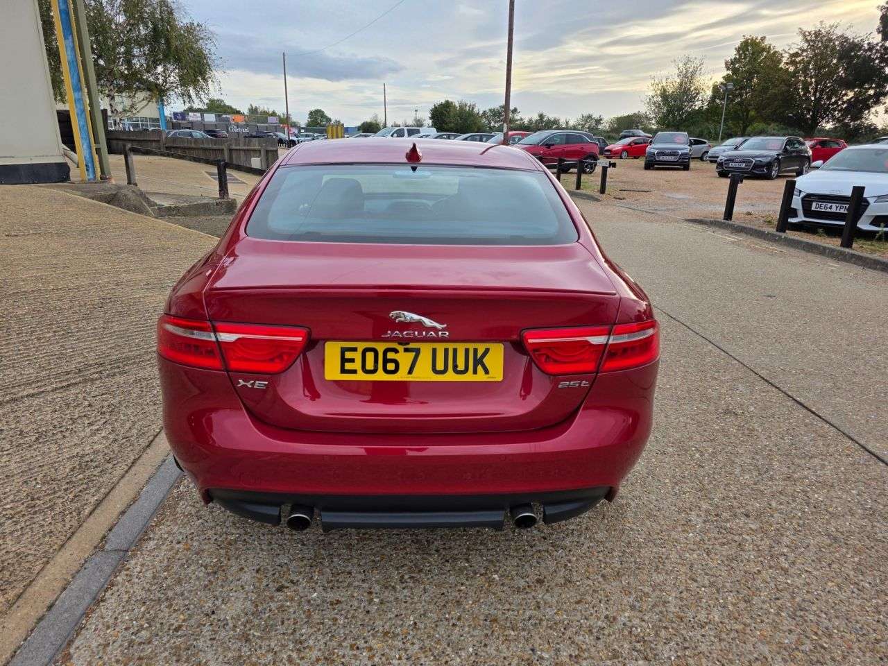 2017 JAGUAR XE 2017 JAGUAR XE