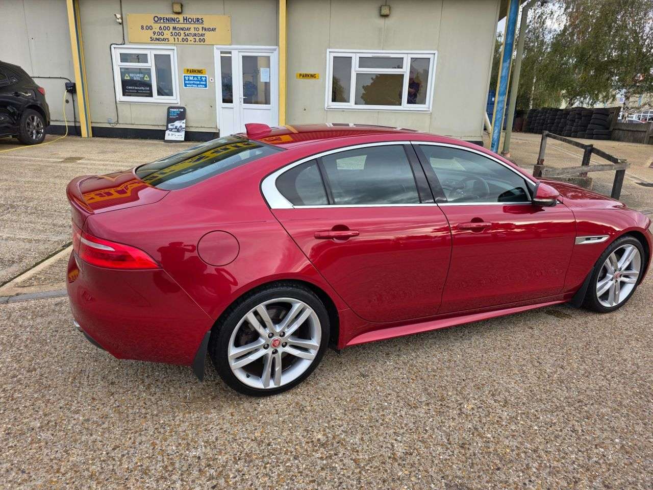 2017 JAGUAR XE 2017 JAGUAR XE
