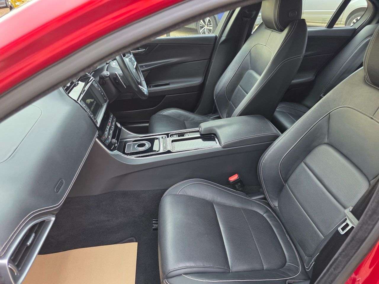 2017 JAGUAR XE 2017 JAGUAR XE
