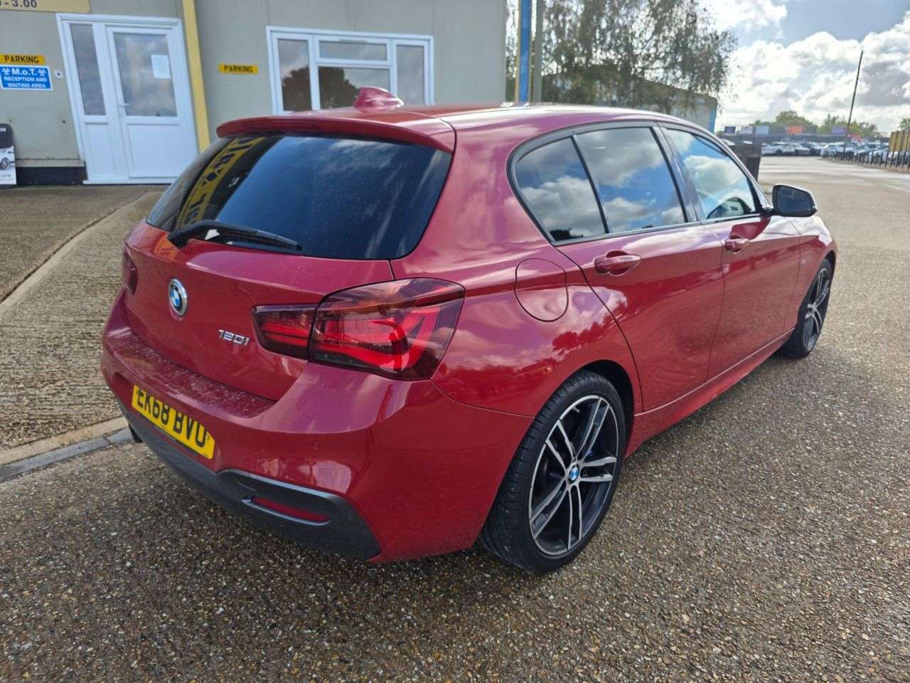 2018 BMW 1 SERIES 2018 BMW 1 SERIES