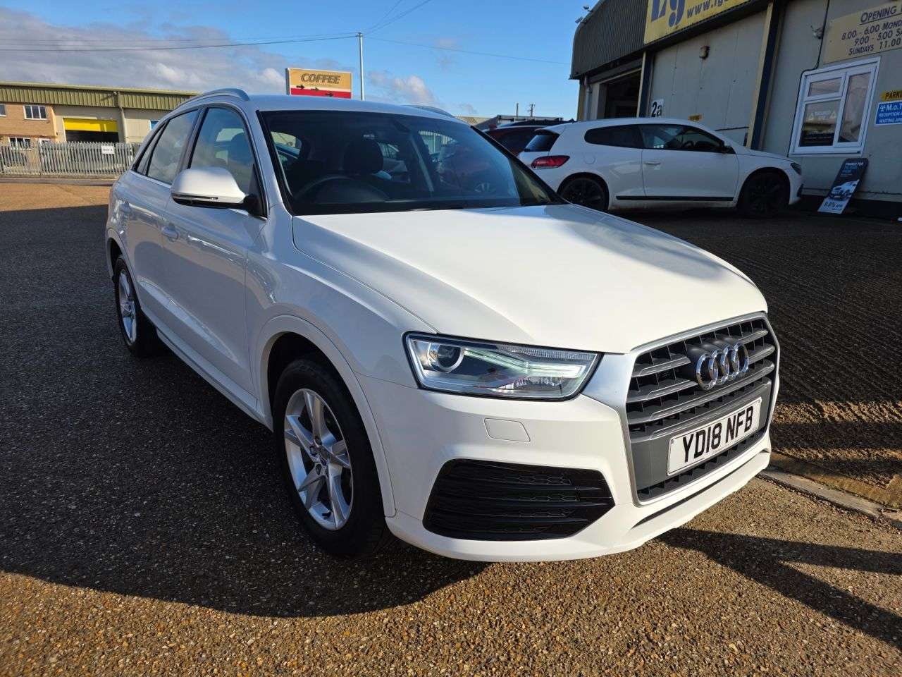 A 2018 AUDI Q3 1.4 TFSI CoD Sport SUV 5dr Petrol S Tronic Euro 6 (s/s) (150 ps) A 2018 AUDI Q3 1.4 TFSI CoD Sport SUV 5dr Petrol S Tronic Euro 6 (s/s) (150 ps)