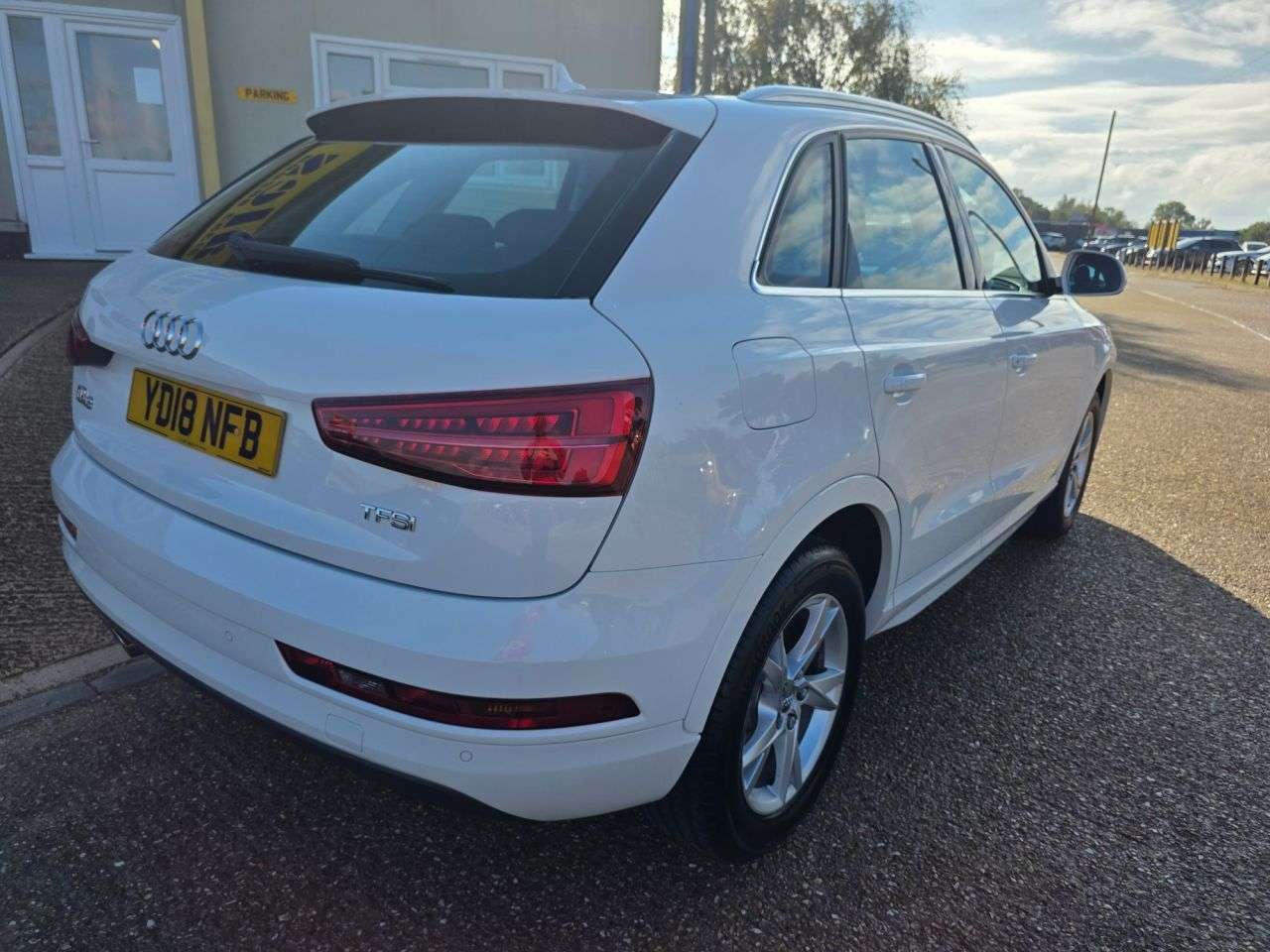 2018 AUDI Q3 2018 AUDI Q3