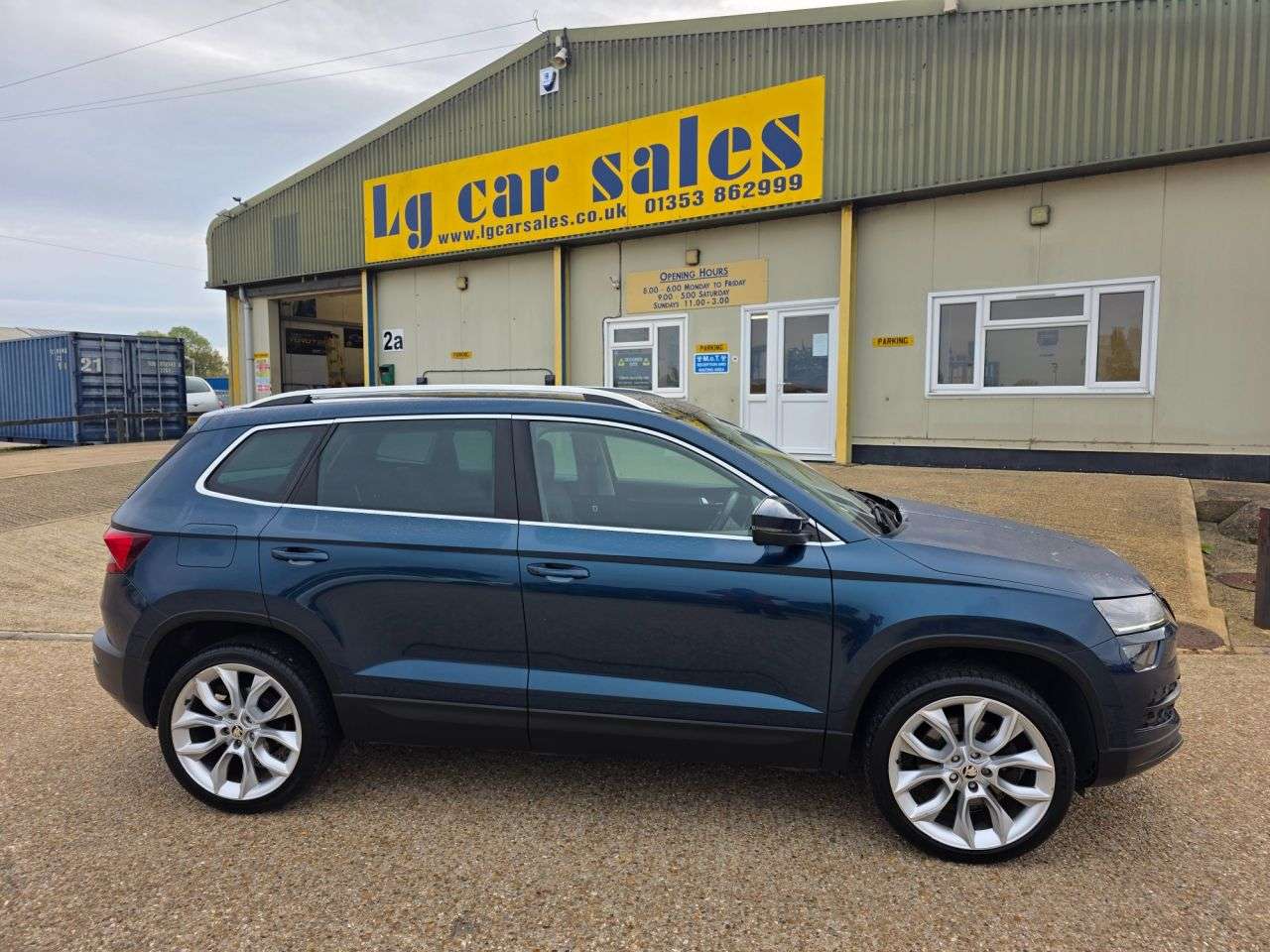 A 2018 SKODA KAROQ 1.5 TSI Edition SUV 5dr Petrol Manual Euro 6 (s/s) (150 ps) A 2018 SKODA KAROQ 1.5 TSI Edition SUV 5dr Petrol Manual Euro 6 (s/s) (150 ps)