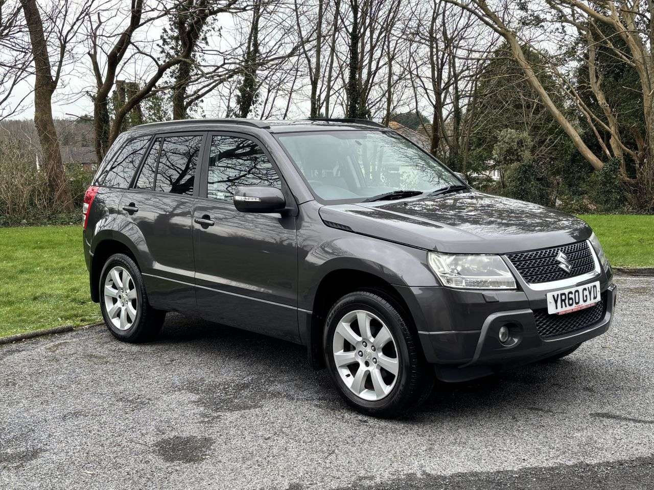 A 2010 SUZUKI GRAND VITARA 2.4 VVT SZ5 SUV 5dr Petrol Manual 4WD Euro 5 (169 ps) 12 SERVICES...HEATED A 2010 SUZUKI GRAND VITARA 2.4 VVT SZ5 SUV 5dr Petrol Manual 4WD Euro 5 (169 ps) 12 SERVICES...HEATED