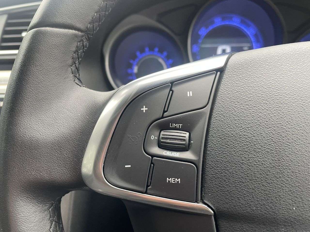 2015 CITROEN C4 2015 CITROEN C4