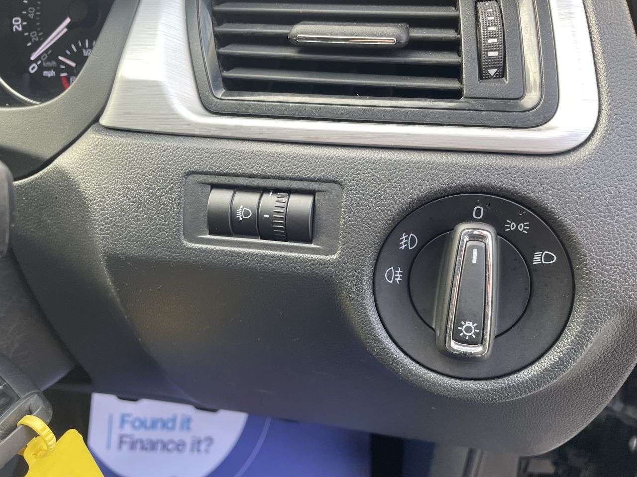 2017 SKODA RAPID 2017 SKODA RAPID