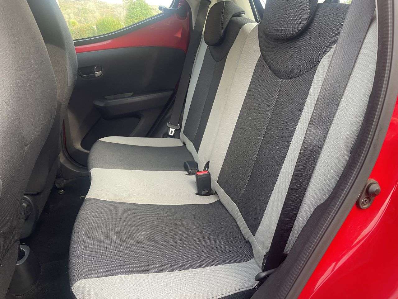 2017 TOYOTA AYGO 2017 TOYOTA AYGO