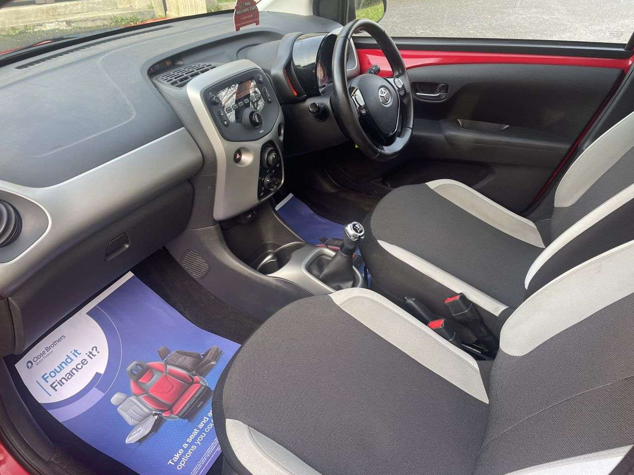 2017 TOYOTA AYGO 2017 TOYOTA AYGO