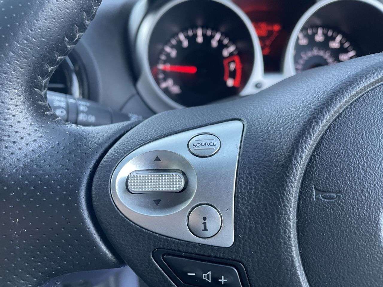 2015 NISSAN JUKE 2015 NISSAN JUKE