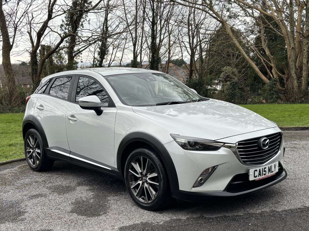 A 2015 MAZDA CX-3 1.5 SKYACTIV-D Sport Nav SUV 5dr Diesel Manual Euro 6 (s/s) (105 ps) REVERS A 2015 MAZDA CX-3 1.5 SKYACTIV-D Sport Nav SUV 5dr Diesel Manual Euro 6 (s/s) (105 ps) REVERS