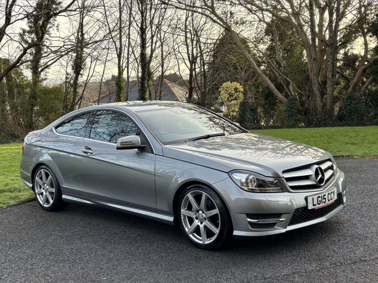 A 2015 MERCEDES-BENZ C-CLASS 1.6 C180 AMG Sport Edition Coupe 2dr Petrol G-Tronic+ Euro 6 (s/s) (156 ps) A 2015 MERCEDES-BENZ C-CLASS 1.6 C180 AMG Sport Edition Coupe 2dr Petrol G-Tronic+ Euro 6 (s/s) (156 ps)