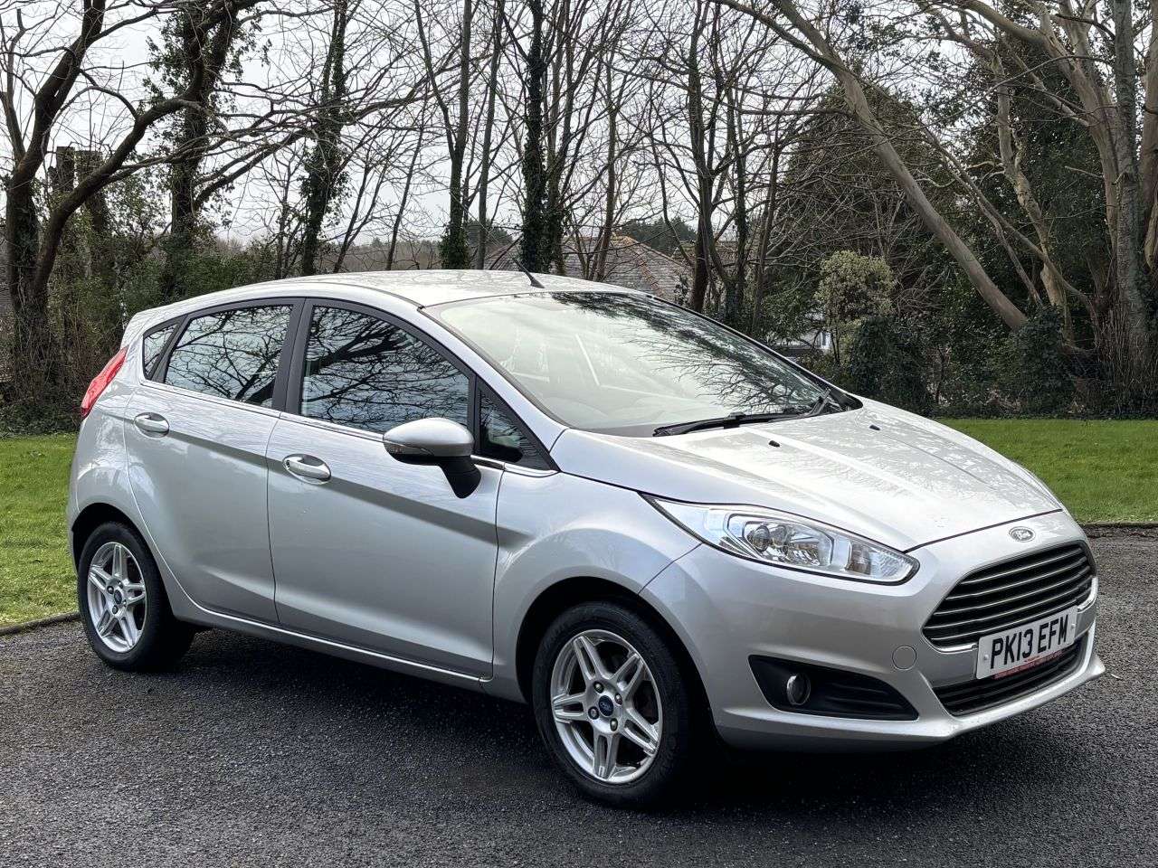 A 2013 FORD FIESTA 1.5 TDCi Zetec Hatchback 5dr Diesel Manual Euro 5 (75 ps) A 2013 FORD FIESTA 1.5 TDCi Zetec Hatchback 5dr Diesel Manual Euro 5 (75 ps)