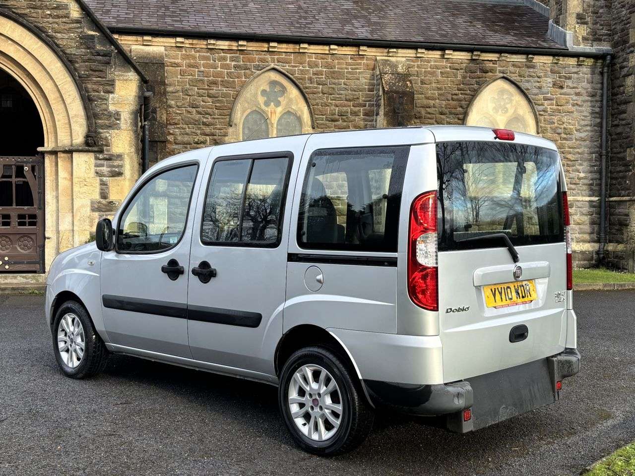 2010 FIAT DOBLO 2010 FIAT DOBLO