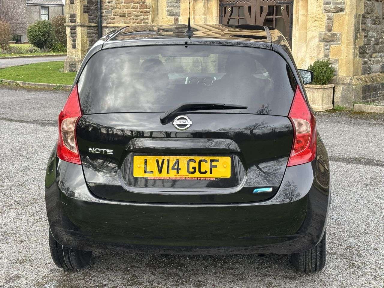 A 2014 NISSAN NOTE 1.2 12V Acenta Hatchback 5dr Petrol Manual Euro 5 (s/s) (80 ps) A 2014 NISSAN NOTE 1.2 12V Acenta Hatchback 5dr Petrol Manual Euro 5 (s/s) (80 ps)