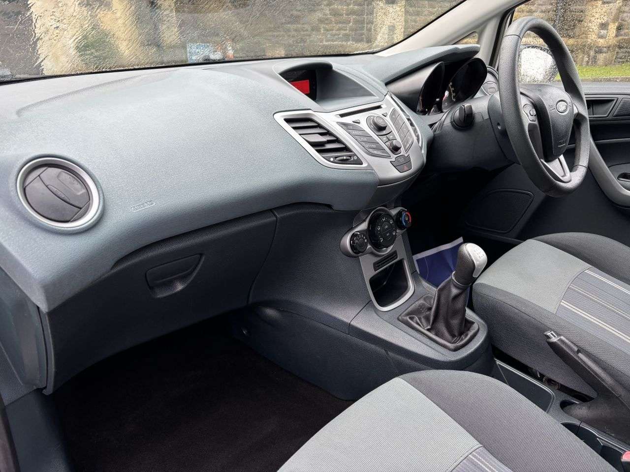 2010 FORD FIESTA 2010 FORD FIESTA