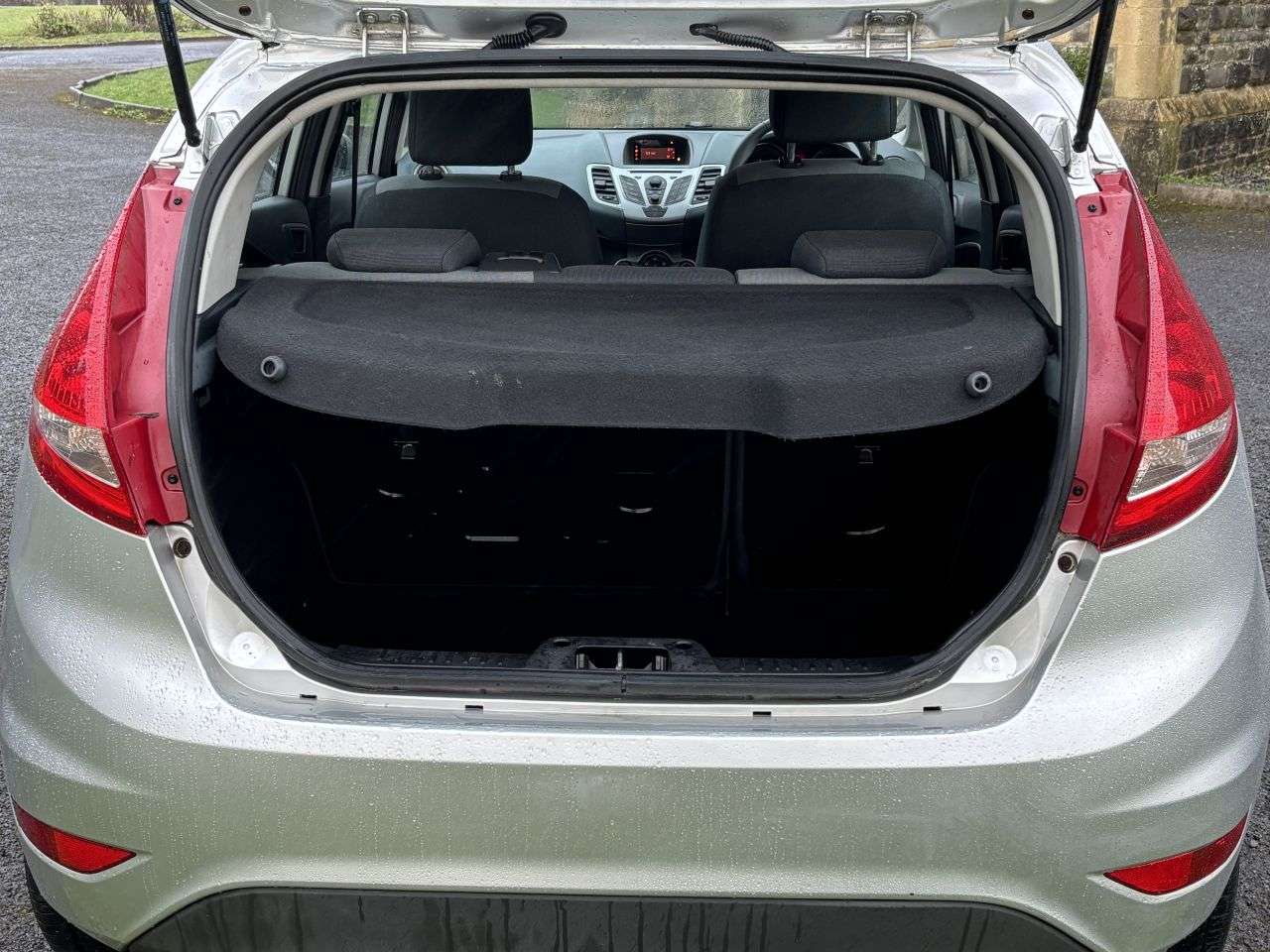 2010 FORD FIESTA 2010 FORD FIESTA