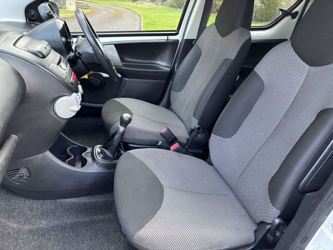 2014 TOYOTA AYGO 2014 TOYOTA AYGO