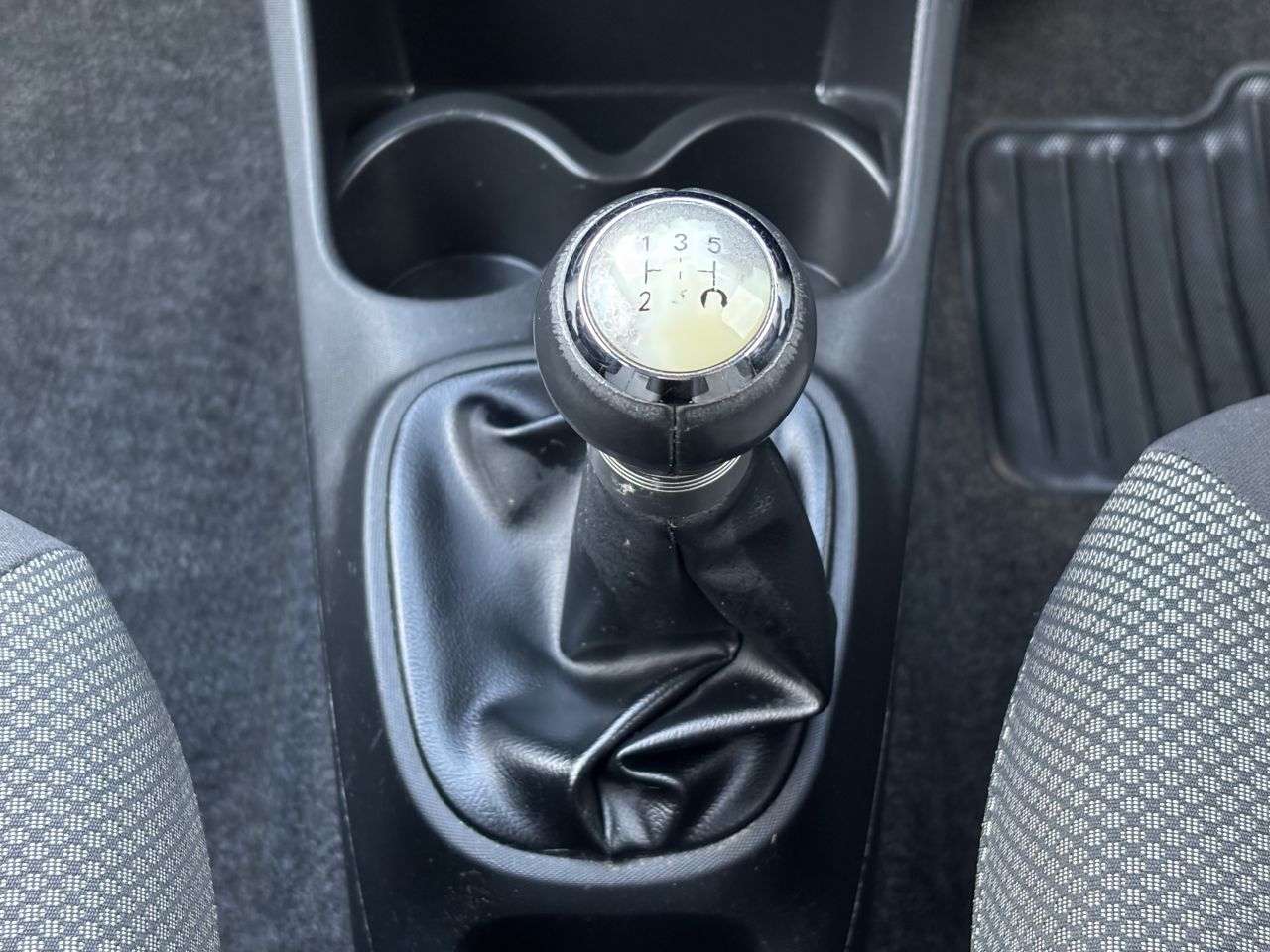 2014 TOYOTA AYGO 2014 TOYOTA AYGO