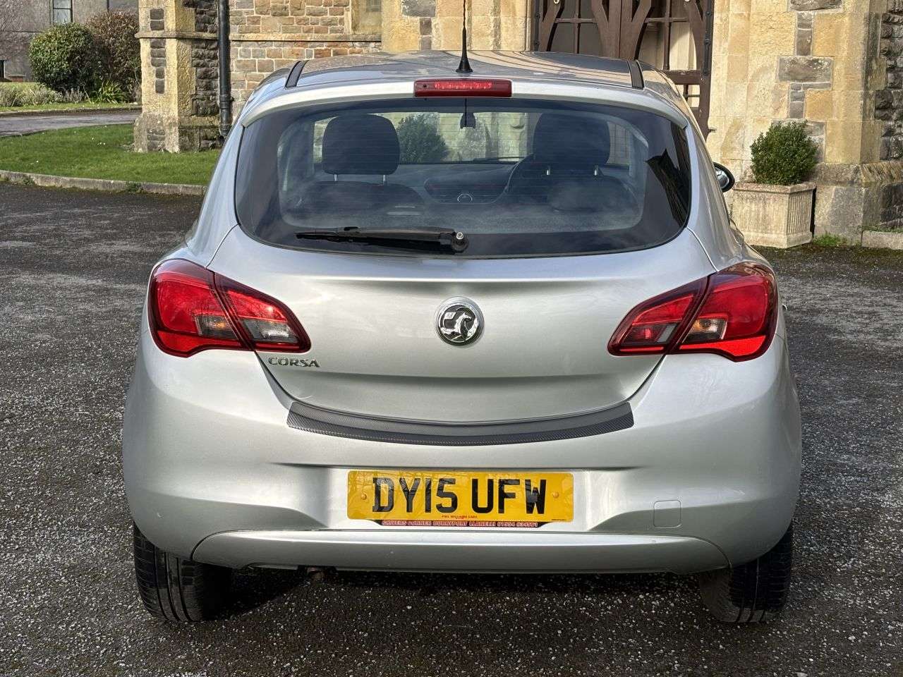 A 2015 VAUXHALL CORSA 1.2i Life Hatchback 3dr Petrol Manual Euro 6 (70 ps) A 2015 VAUXHALL CORSA 1.2i Life Hatchback 3dr Petrol Manual Euro 6 (70 ps)