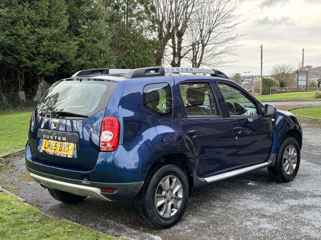 A 2015 DACIA DUSTER 1.5 dCi Laureate Prime SUV 5dr Diesel Manual Euro 6 (s/s) (110 ps) A 2015 DACIA DUSTER 1.5 dCi Laureate Prime SUV 5dr Diesel Manual Euro 6 (s/s) (110 ps)