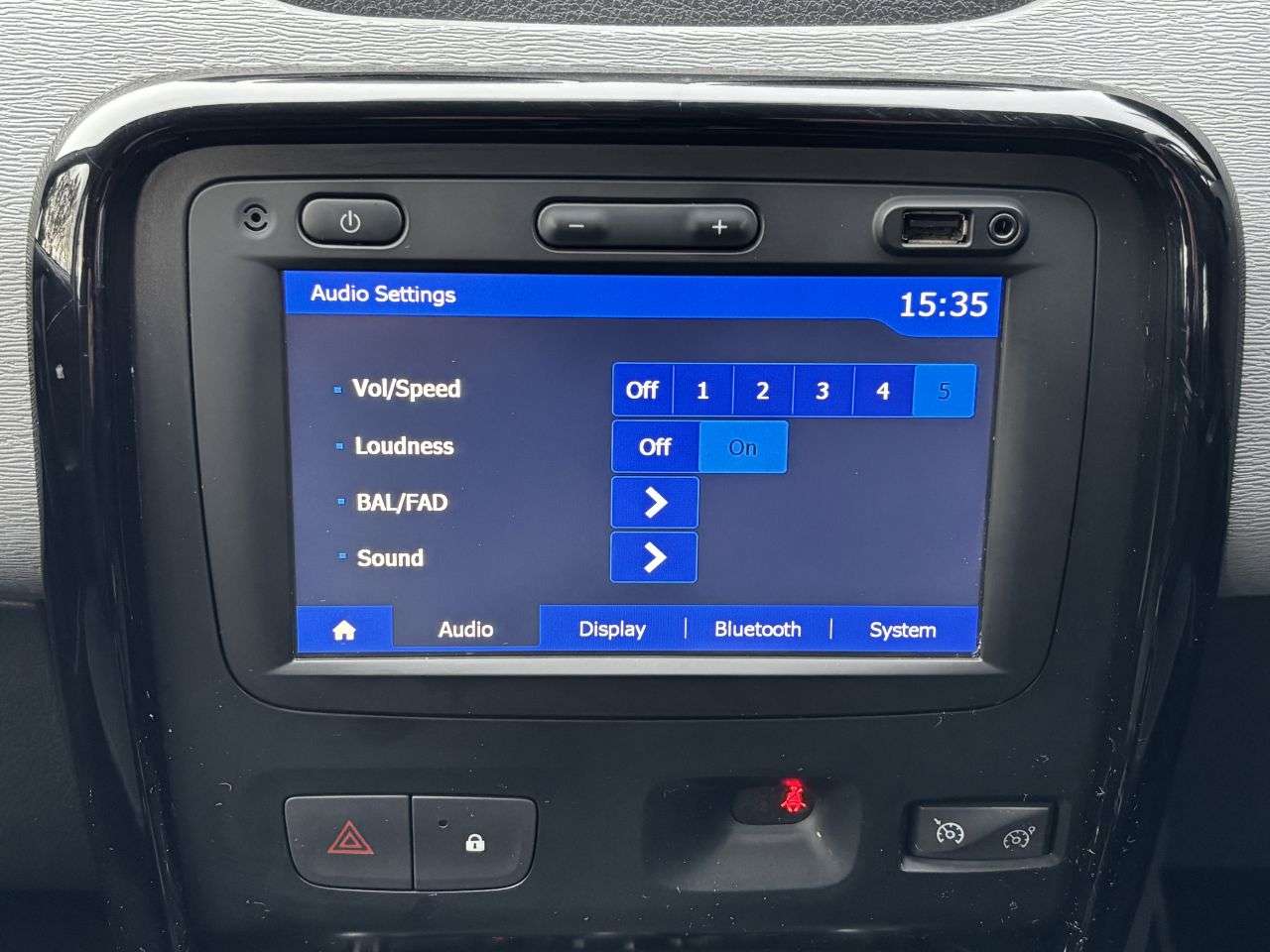 2015 DACIA DUSTER 2015 DACIA DUSTER