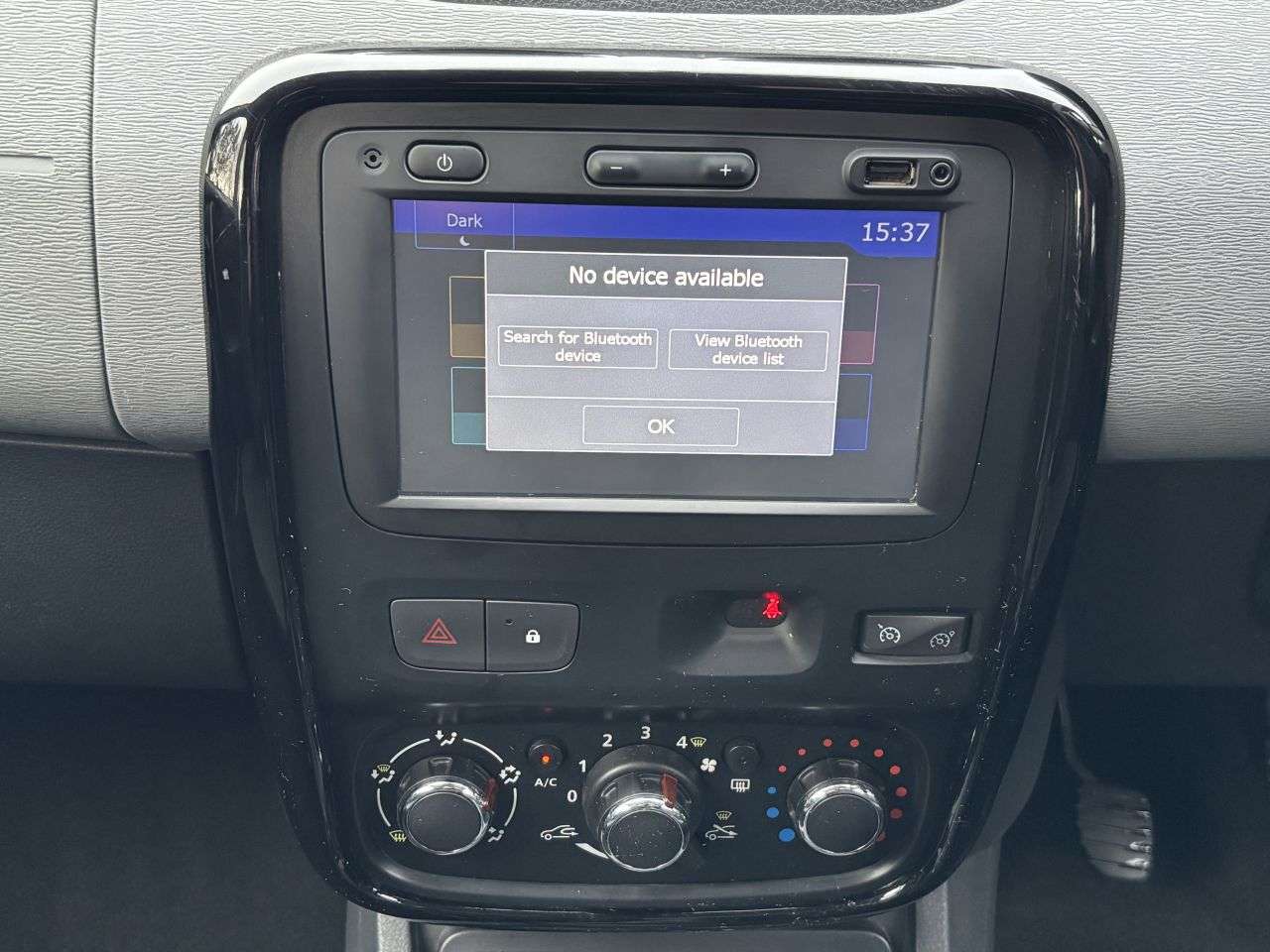 2015 DACIA DUSTER 2015 DACIA DUSTER