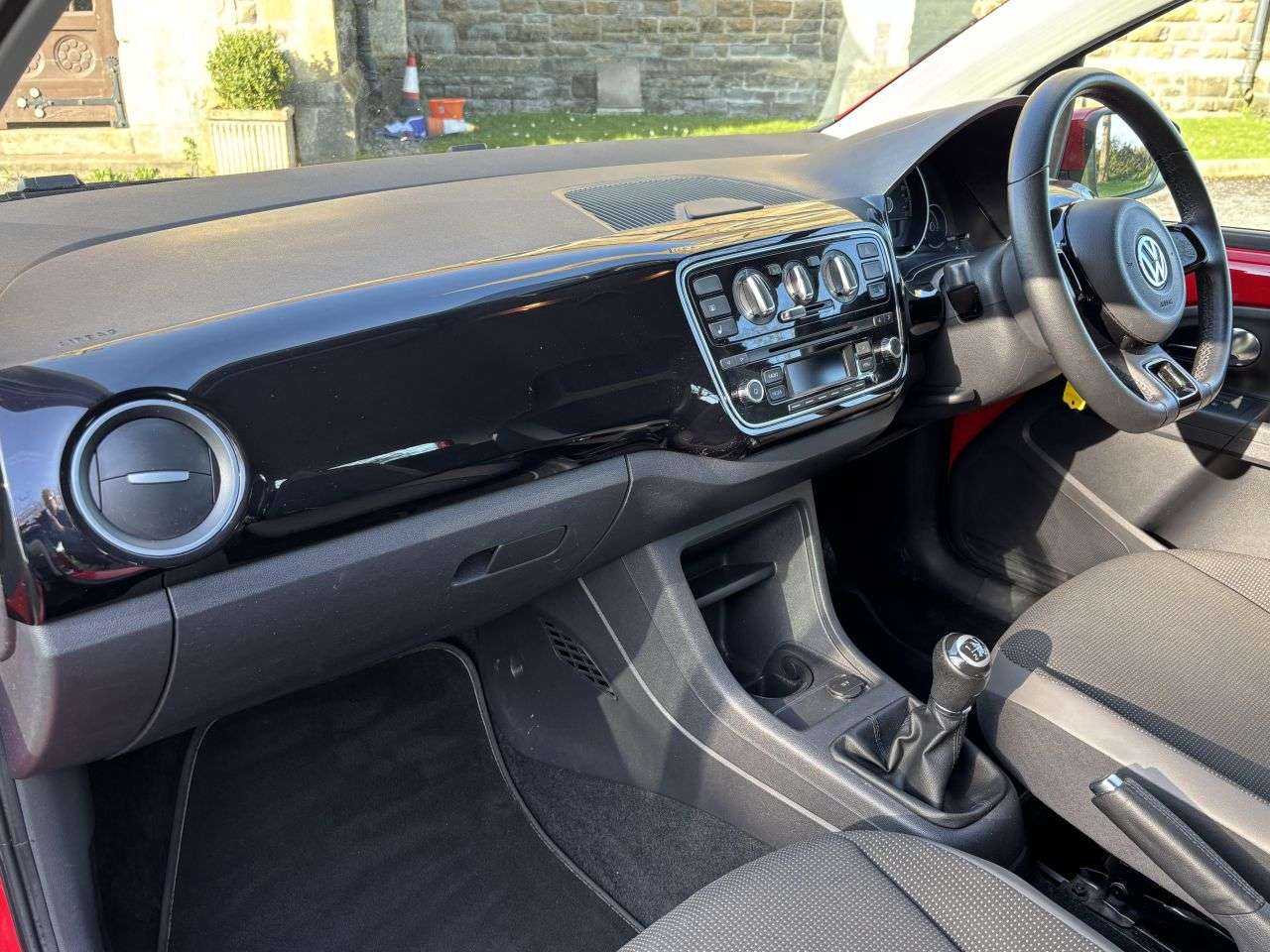 2013 VOLKSWAGEN UP! 2013 VOLKSWAGEN UP!