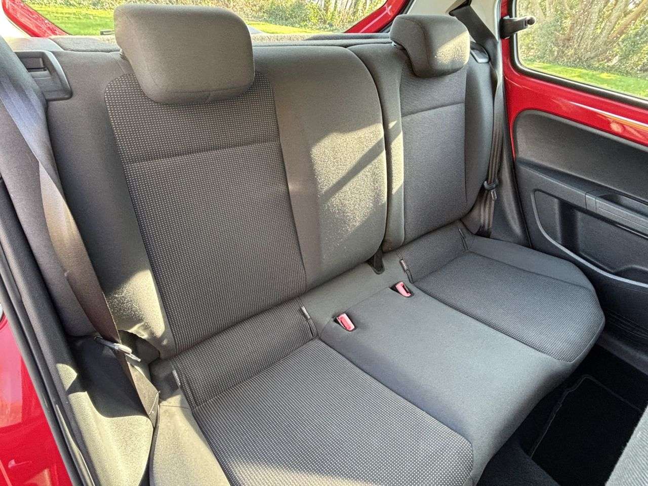 2013 VOLKSWAGEN UP! 2013 VOLKSWAGEN UP!