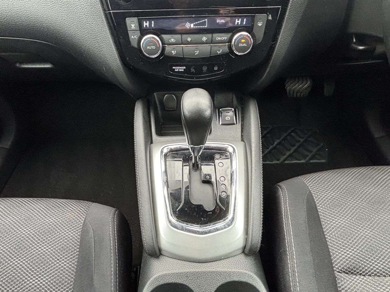 2015 NISSAN QASHQAI 2015 NISSAN QASHQAI