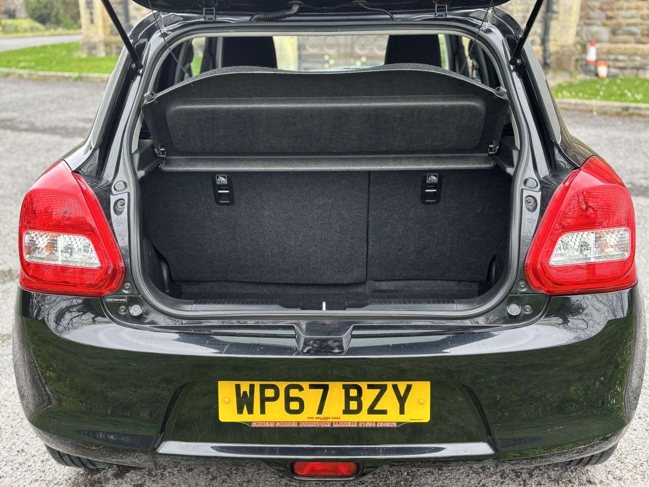 2017 SUZUKI SWIFT 2017 SUZUKI SWIFT