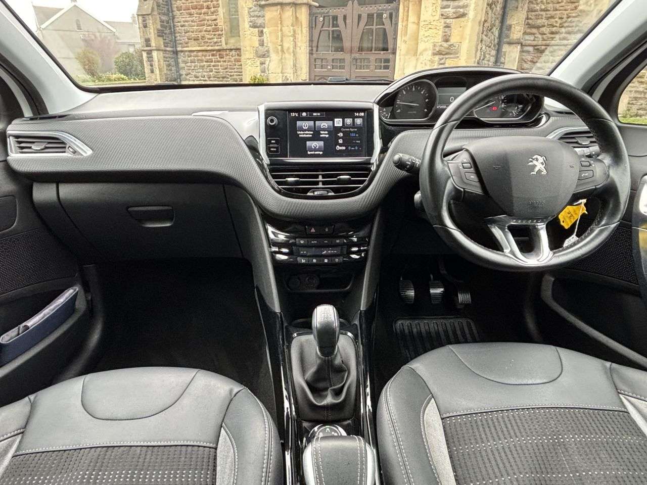 2015 PEUGEOT 2008 2015 PEUGEOT 2008