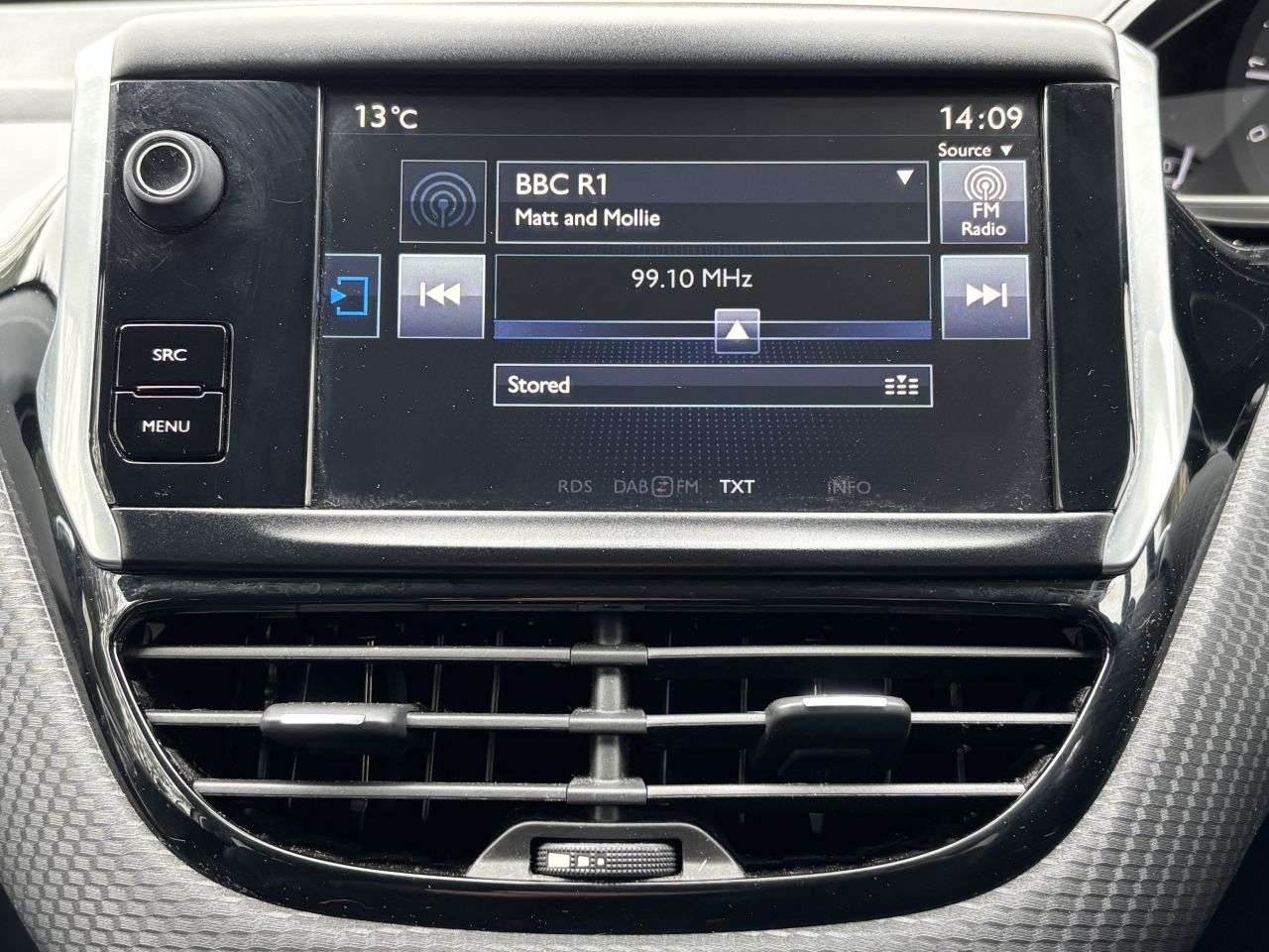 2015 PEUGEOT 2008 2015 PEUGEOT 2008