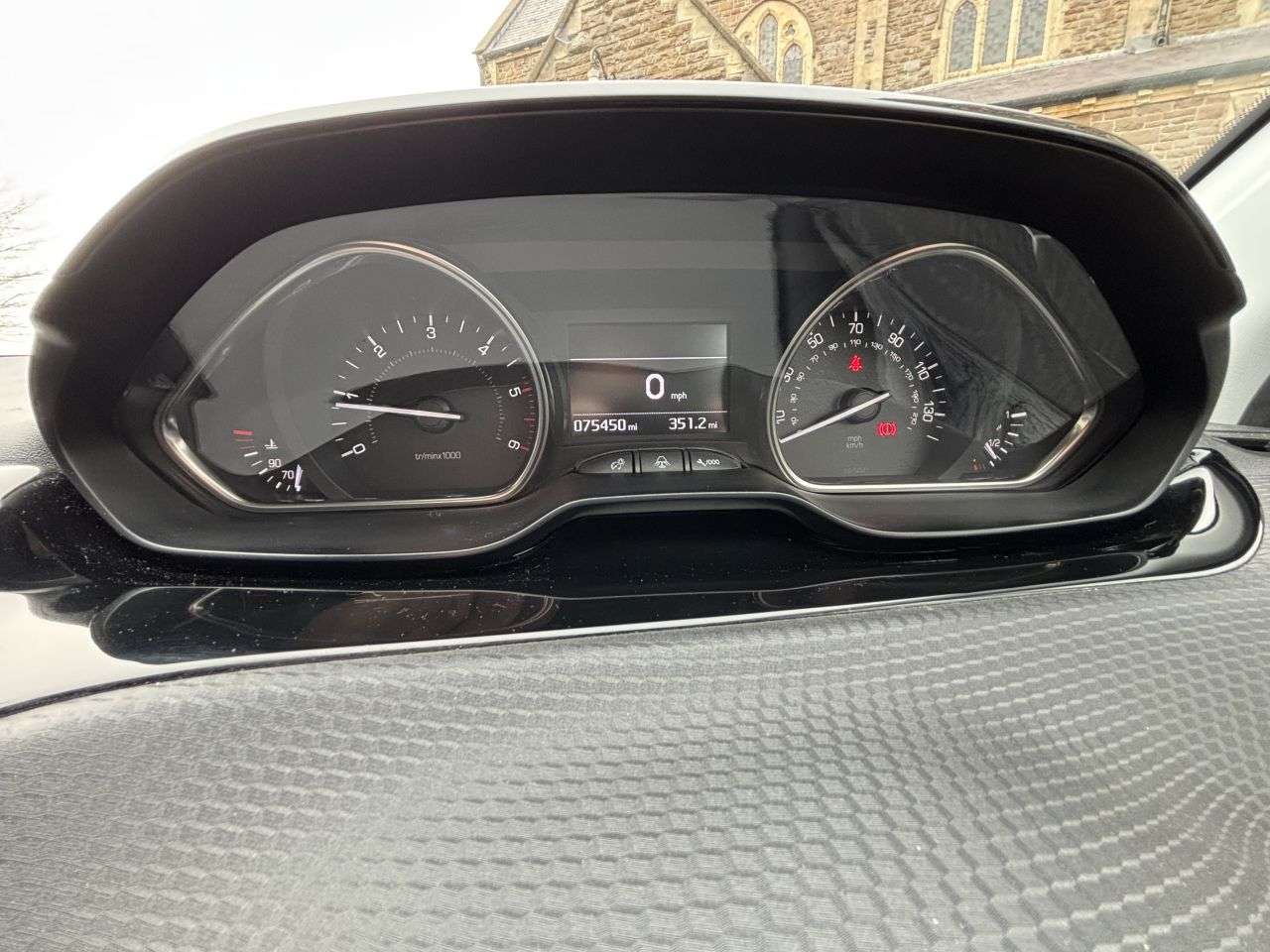 2015 PEUGEOT 2008 2015 PEUGEOT 2008