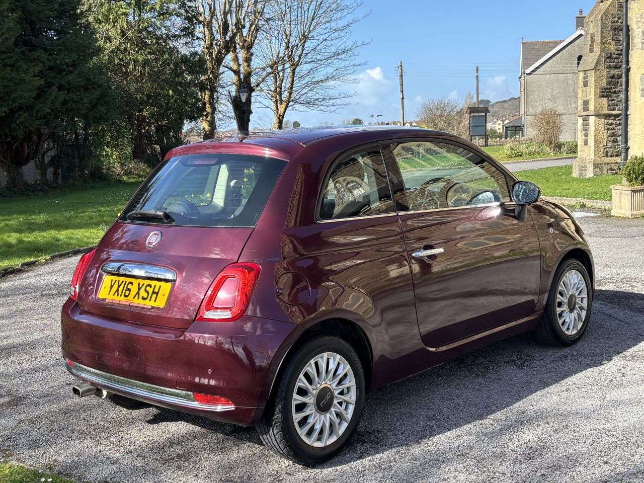A 2016 FIAT 500 1.2 Lounge Hatchback 3dr Petrol Manual Euro 6 (s/s) (69 bhp) A 2016 FIAT 500 1.2 Lounge Hatchback 3dr Petrol Manual Euro 6 (s/s) (69 bhp)