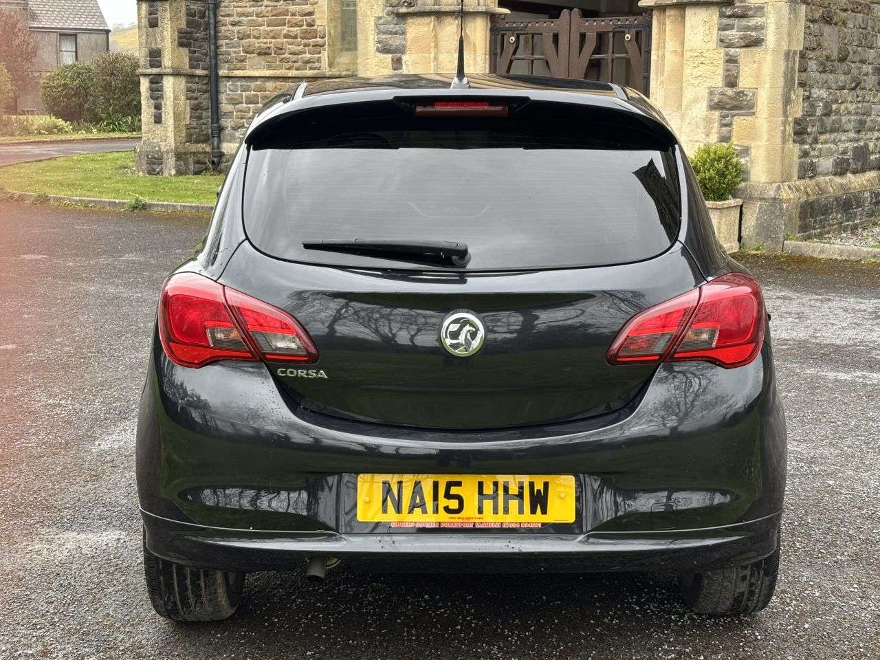 A 2015 VAUXHALL CORSA 1.2i Limited Edition Hatchback 3dr Petrol Manual Euro 6 (70 ps) A 2015 VAUXHALL CORSA 1.2i Limited Edition Hatchback 3dr Petrol Manual Euro 6 (70 ps)