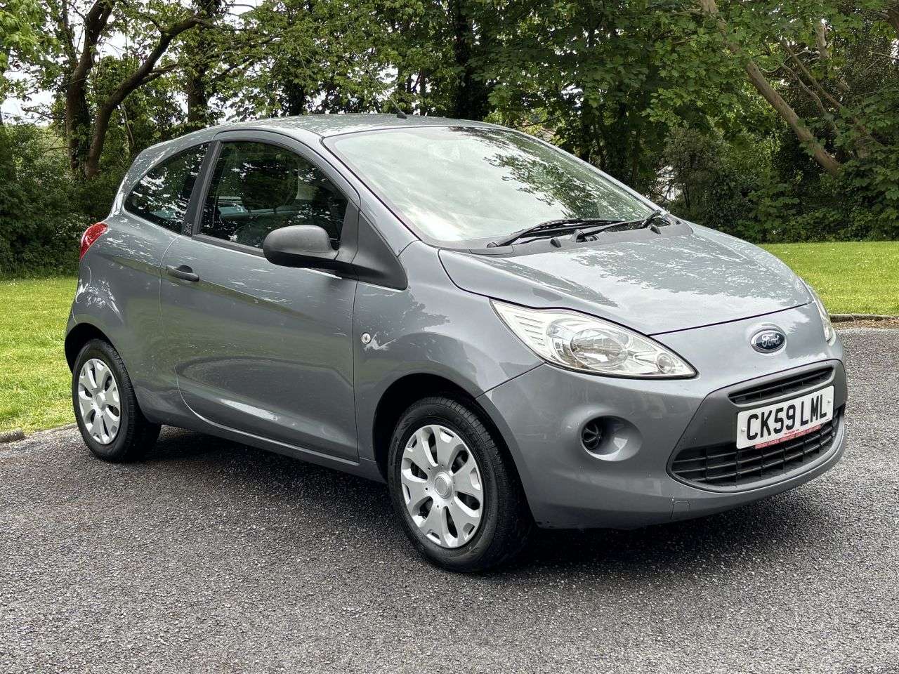 A 2009 FORD KA 1.2 Studio Hatchback 3dr Petrol Manual Euro 4 (69 ps) A 2009 FORD KA 1.2 Studio Hatchback 3dr Petrol Manual Euro 4 (69 ps)