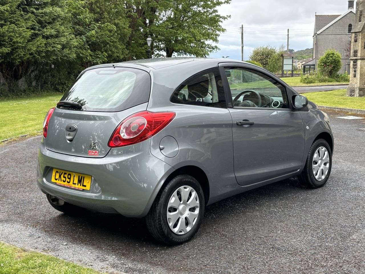 A 2009 FORD KA 1.2 Studio Hatchback 3dr Petrol Manual Euro 4 (69 ps) A 2009 FORD KA 1.2 Studio Hatchback 3dr Petrol Manual Euro 4 (69 ps)