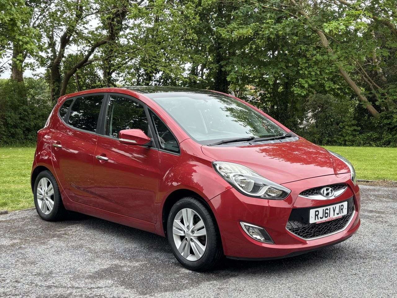 A 2011 HYUNDAI IX20 1.6 Style Hatchback 5dr Petrol Auto Euro 5 (123 bhp) A 2011 HYUNDAI IX20 1.6 Style Hatchback 5dr Petrol Auto Euro 5 (123 bhp)