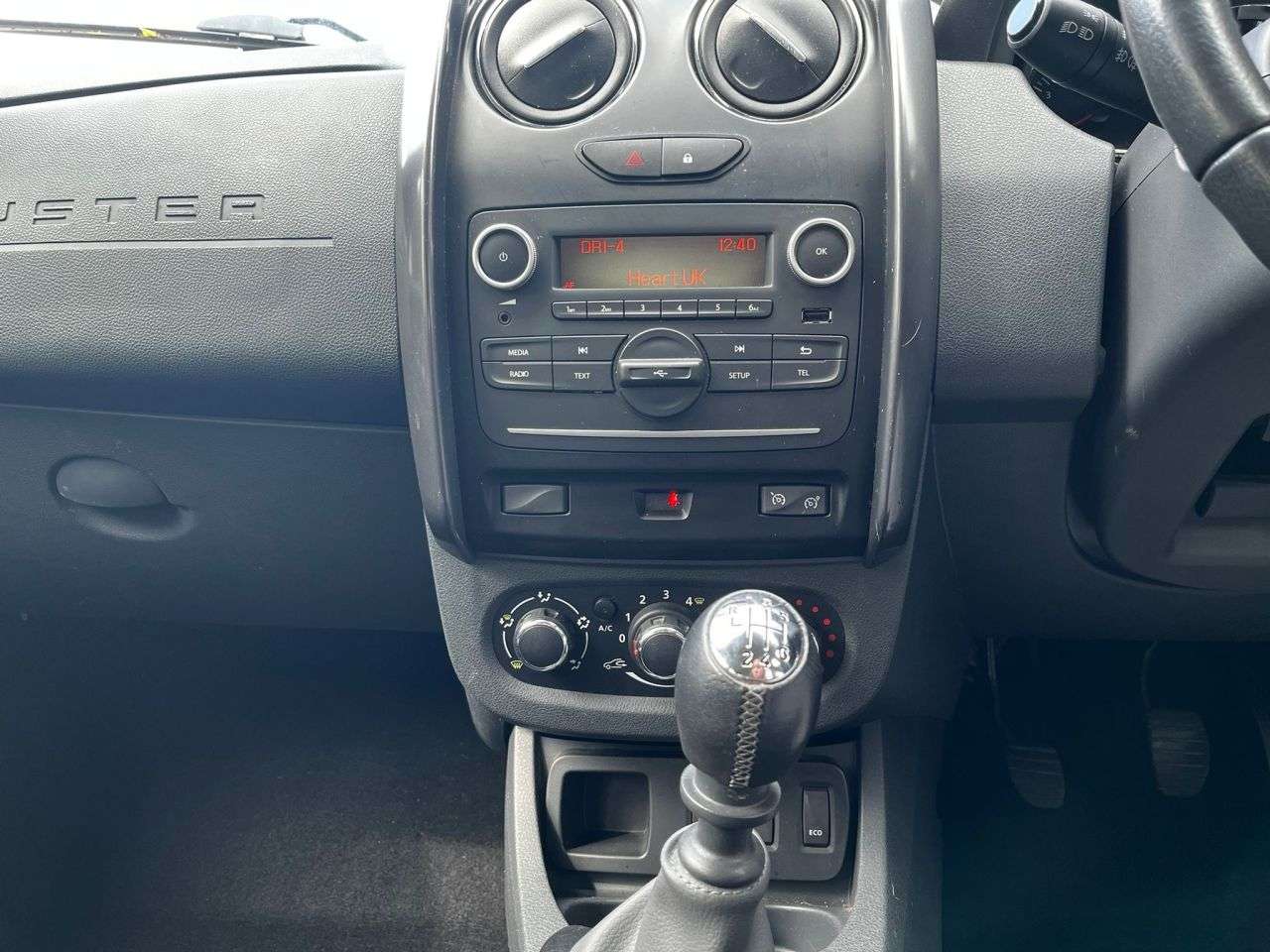 2016 DACIA DUSTER 2016 DACIA DUSTER