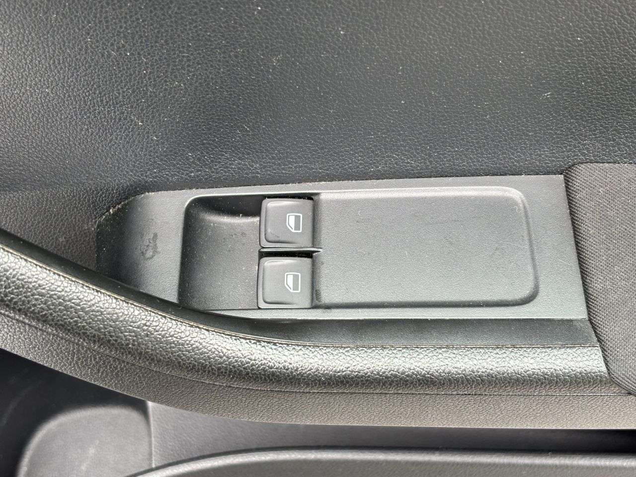 2015 SKODA FABIA 2015 SKODA FABIA