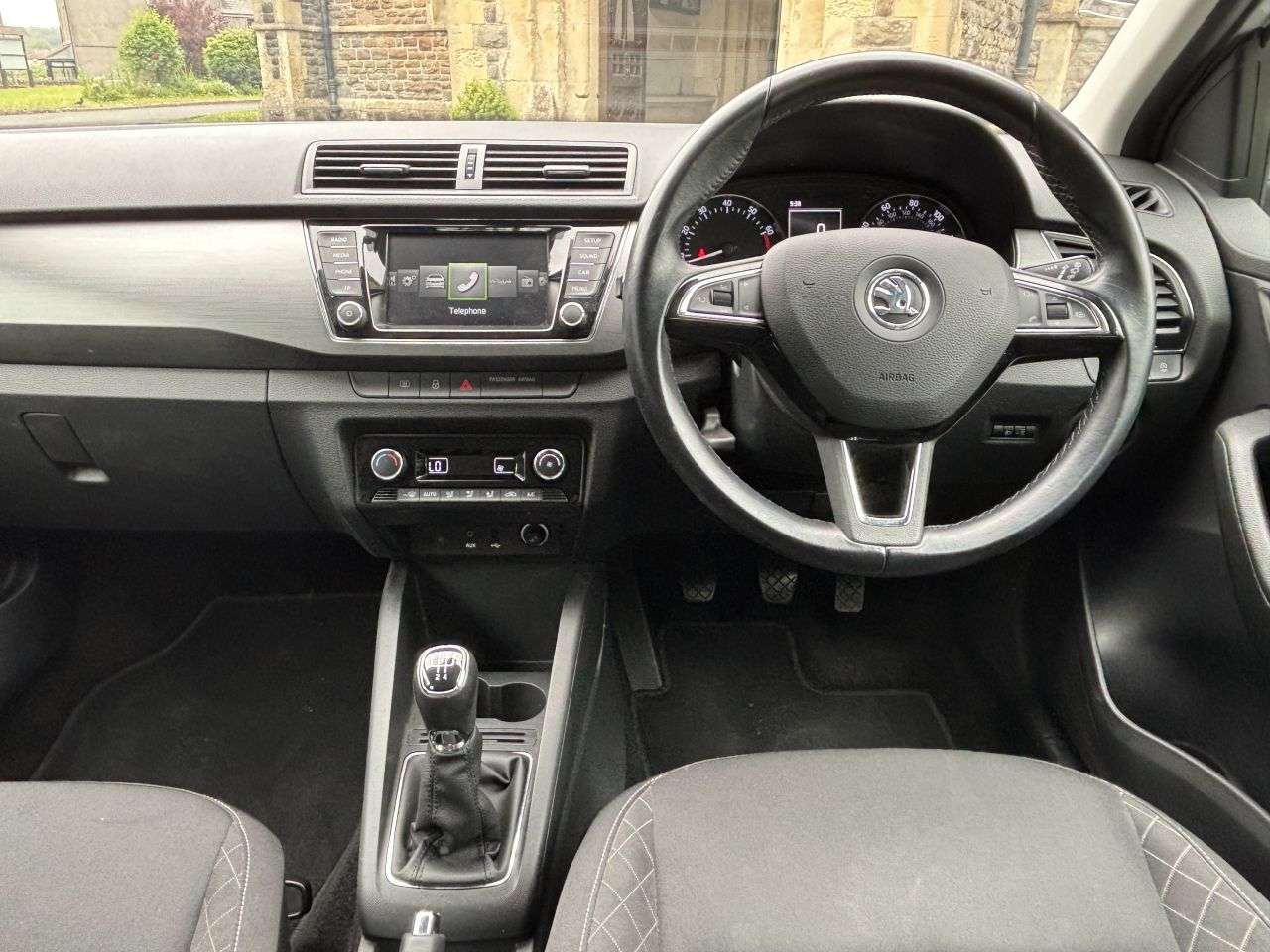 2015 SKODA FABIA 2015 SKODA FABIA