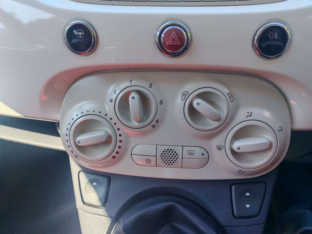 2013 FIAT 500 2013 FIAT 500
