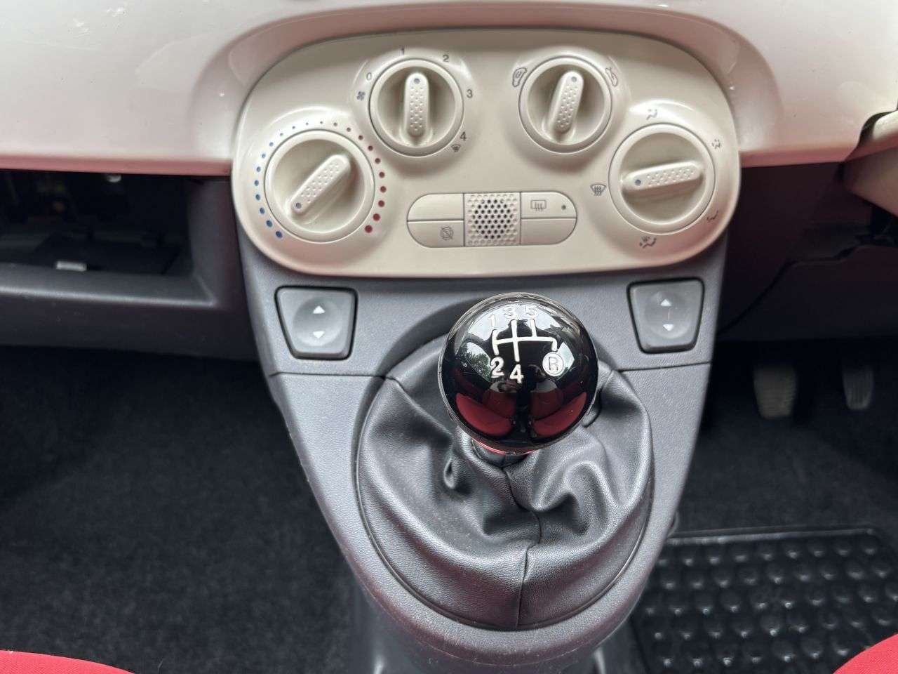 2013 FIAT 500 2013 FIAT 500