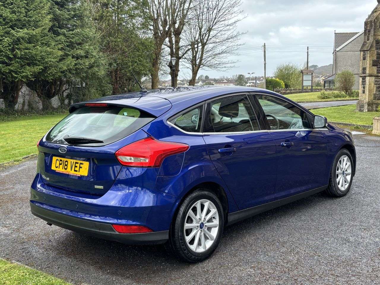 A 2018 FORD FOCUS 1.0T EcoBoost Titanium Hatchback 5dr Petrol Manual Euro 6 (s/s) (125 ps) A 2018 FORD FOCUS 1.0T EcoBoost Titanium Hatchback 5dr Petrol Manual Euro 6 (s/s) (125 ps)