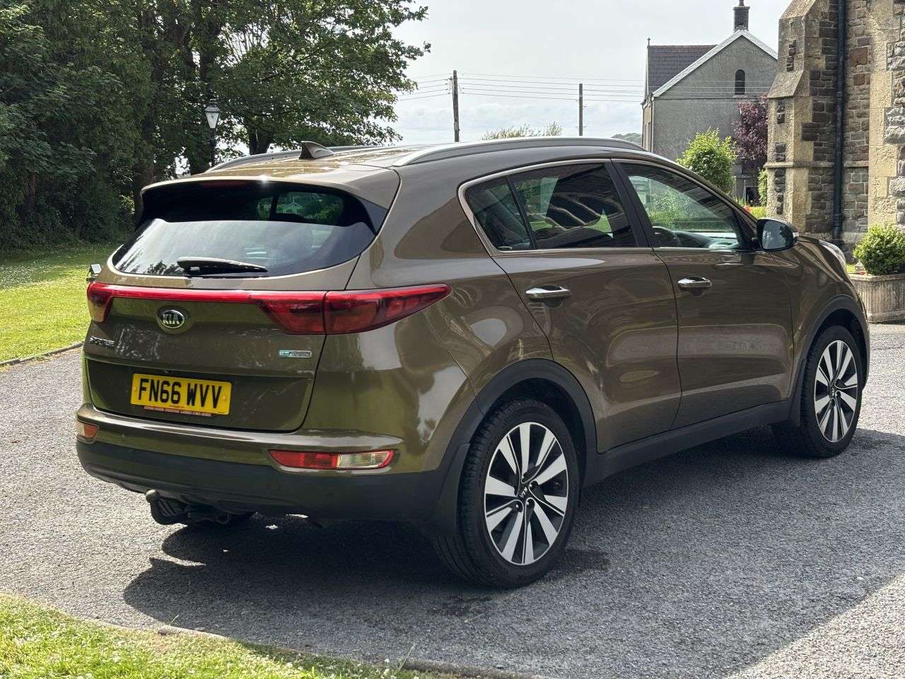A 2016 KIA SPORTAGE 1.7 CRDi 3 SUV 5dr Diesel Manual Euro 6 (s/s) (114 bhp) A 2016 KIA SPORTAGE 1.7 CRDi 3 SUV 5dr Diesel Manual Euro 6 (s/s) (114 bhp)