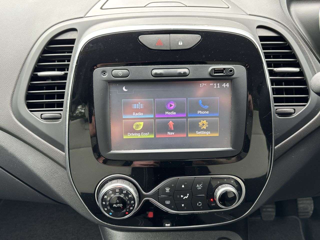 2018 RENAULT CAPTUR 2018 RENAULT CAPTUR